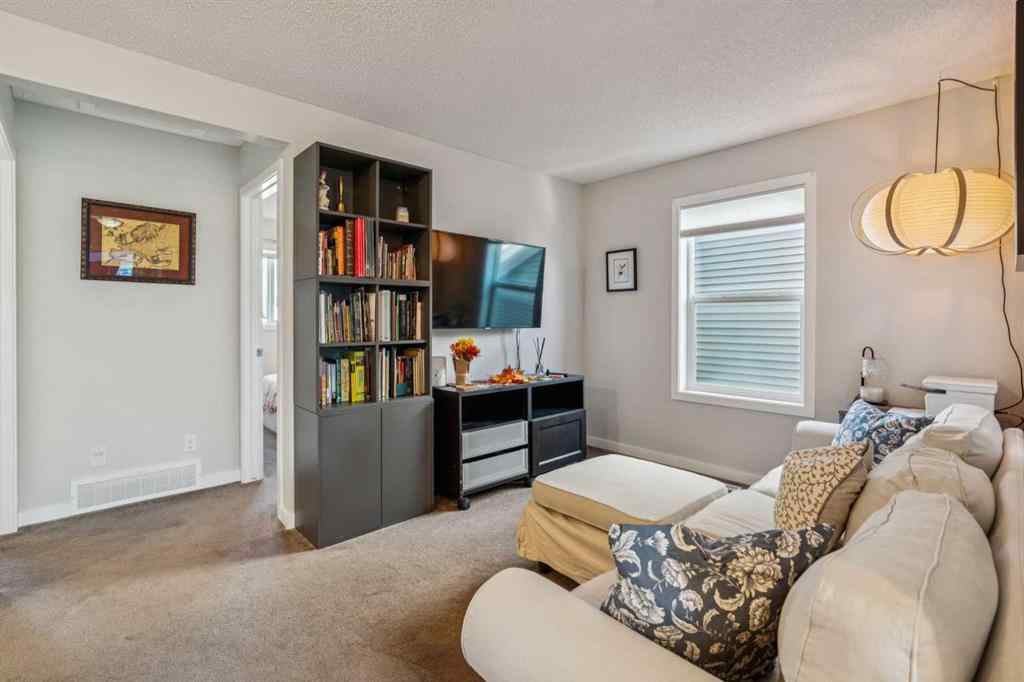 MLS® A2265408 - 480 River Heights Green  in River Heights Cochrane, Residential