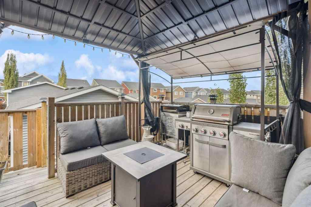 MLS® A2265408 - 480 River Heights Green  in River Heights Cochrane, Residential