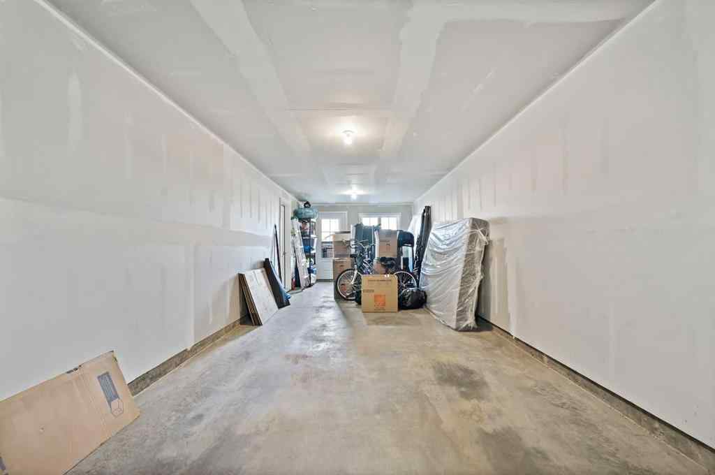 MLS® A2265410 - 157 Les Jardins Park SE in Douglasdale/Glen Calgary, Residential