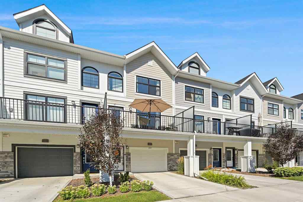 MLS® A2265410 - 157 Les Jardins Park SE in Douglasdale/Glen Calgary, Residential