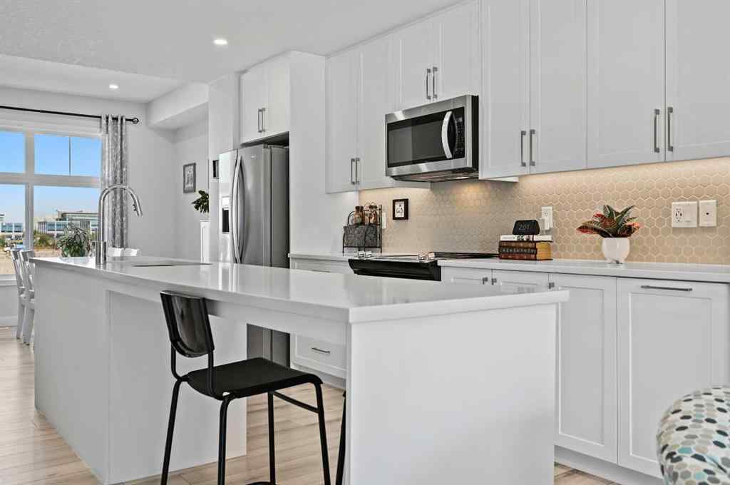 MLS® A2265410 - 157 Les Jardins Park SE in Douglasdale/Glen Calgary, Residential