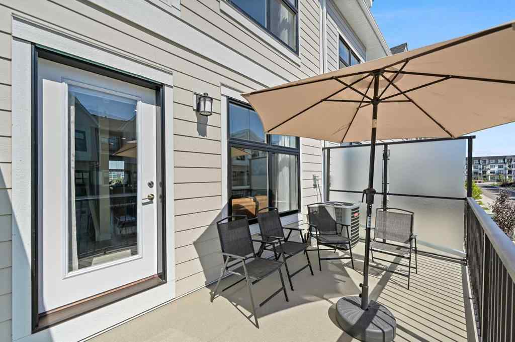 MLS® A2265410 - 157 Les Jardins Park SE in Douglasdale/Glen Calgary, Residential