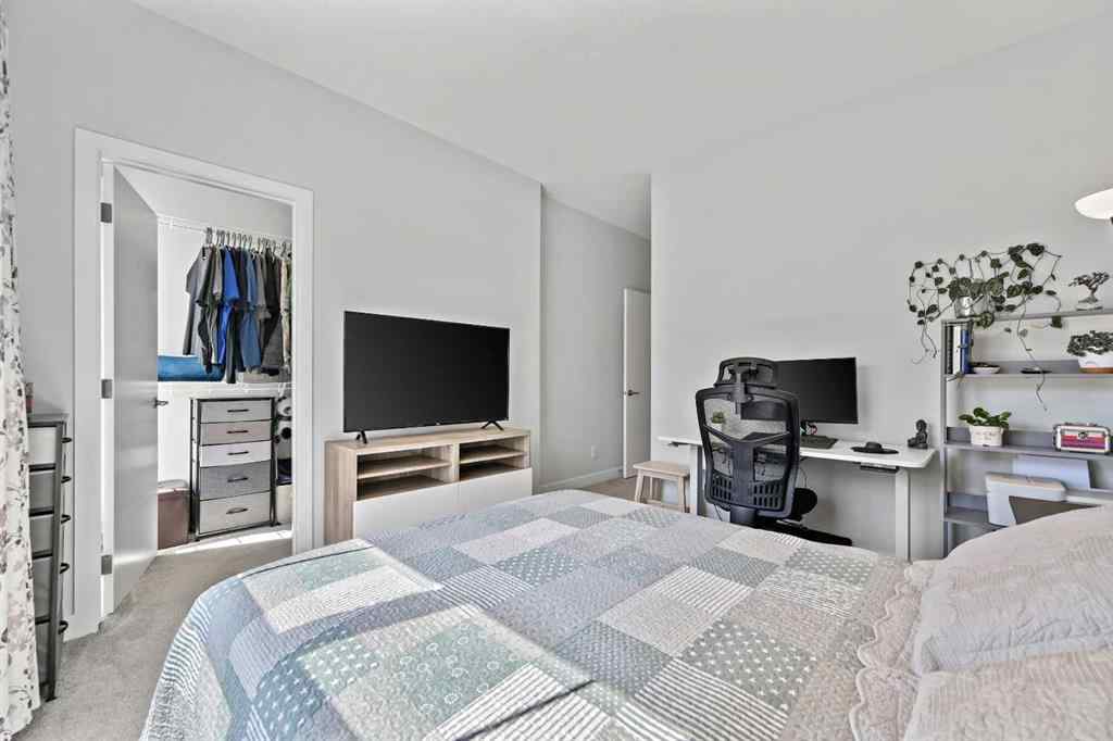 MLS® A2265410 - 157 Les Jardins Park SE in Douglasdale/Glen Calgary, Residential