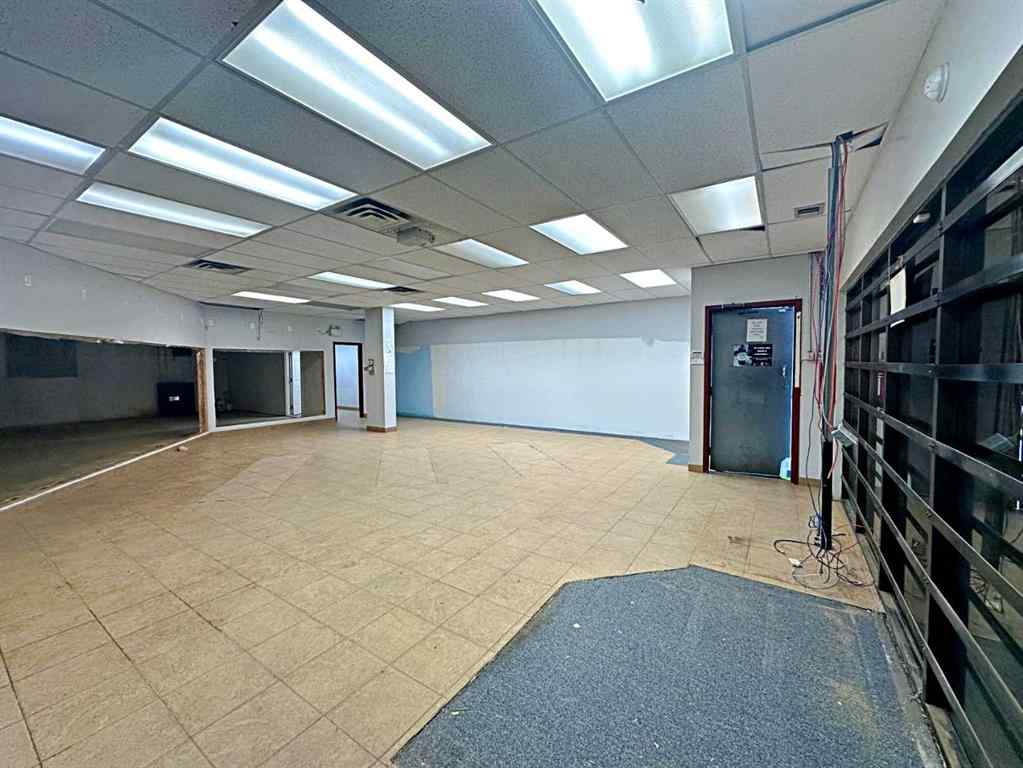 MLS® A2265411 - Unit #450 208 Beacon Hill Drive  in Beacon Hill Fort McMurray, Commercial