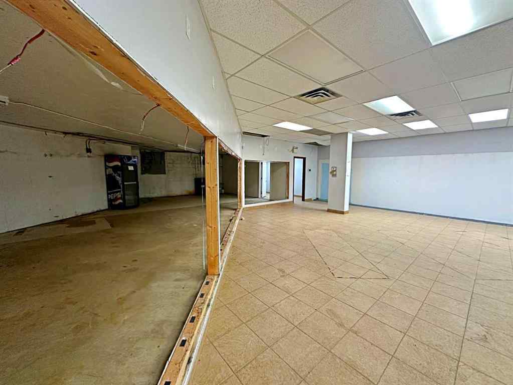 MLS® A2265411 - Unit #450 208 Beacon Hill Drive  in Beacon Hill Fort McMurray, Commercial