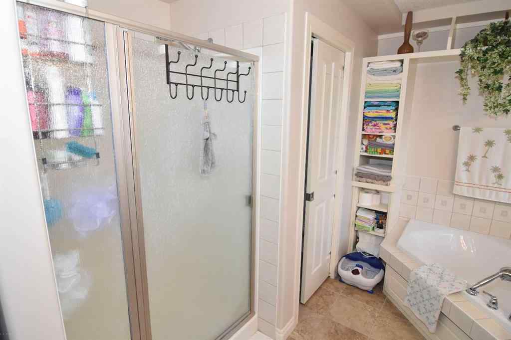 MLS® A2265413 - 107 Panatella Close NW in Panorama Hills Calgary, Residential