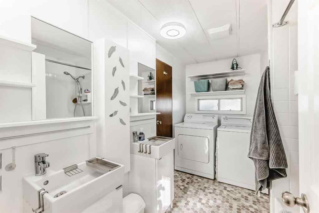 MLS® A2265414 - Unit #11 649 Main Street N in Sunridge Airdrie, Mobile