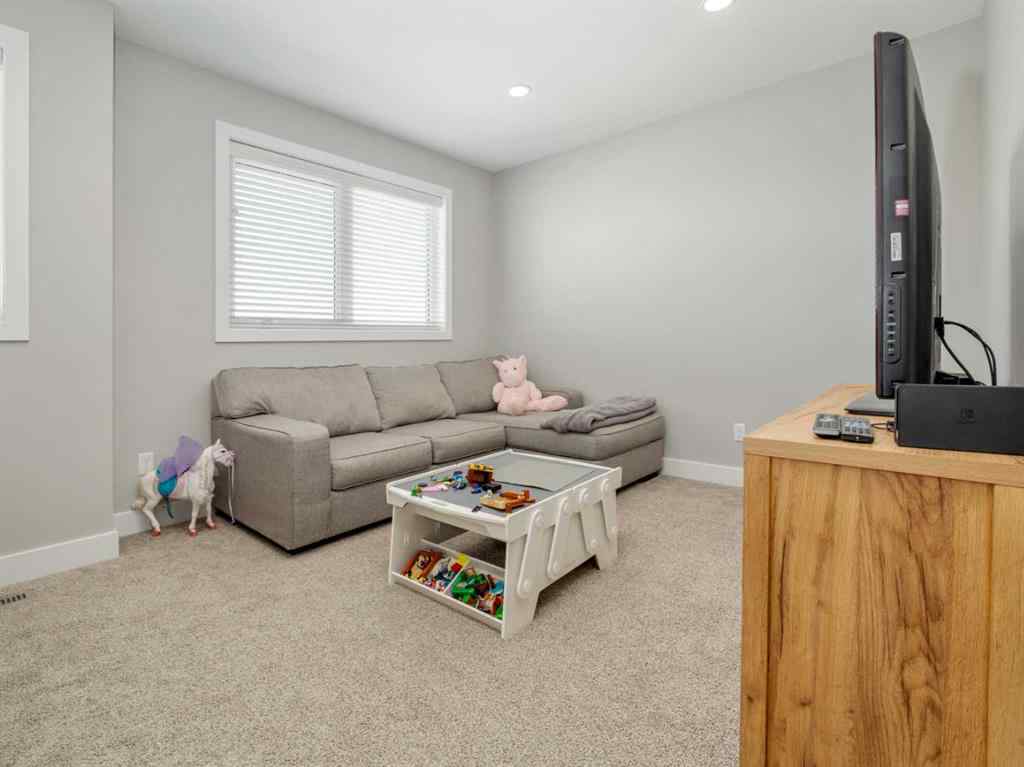 MLS® A2265420 - 22 Prairie Sunset Ave   in NONE Taber, Residential