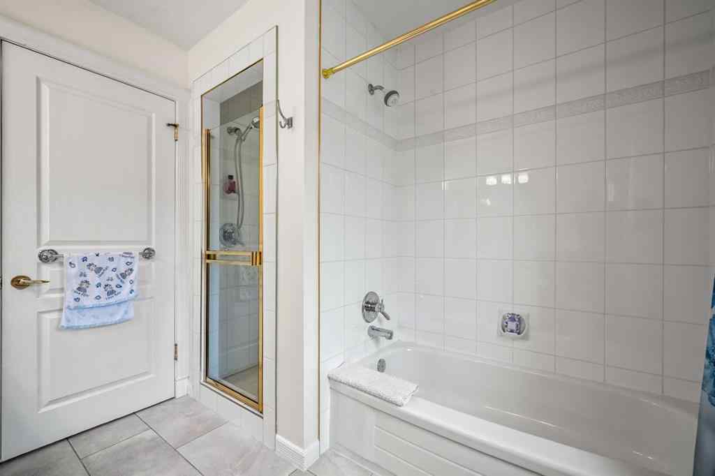 MLS® A2265421 - 136 Patrick View SW in Patterson Calgary, Residential