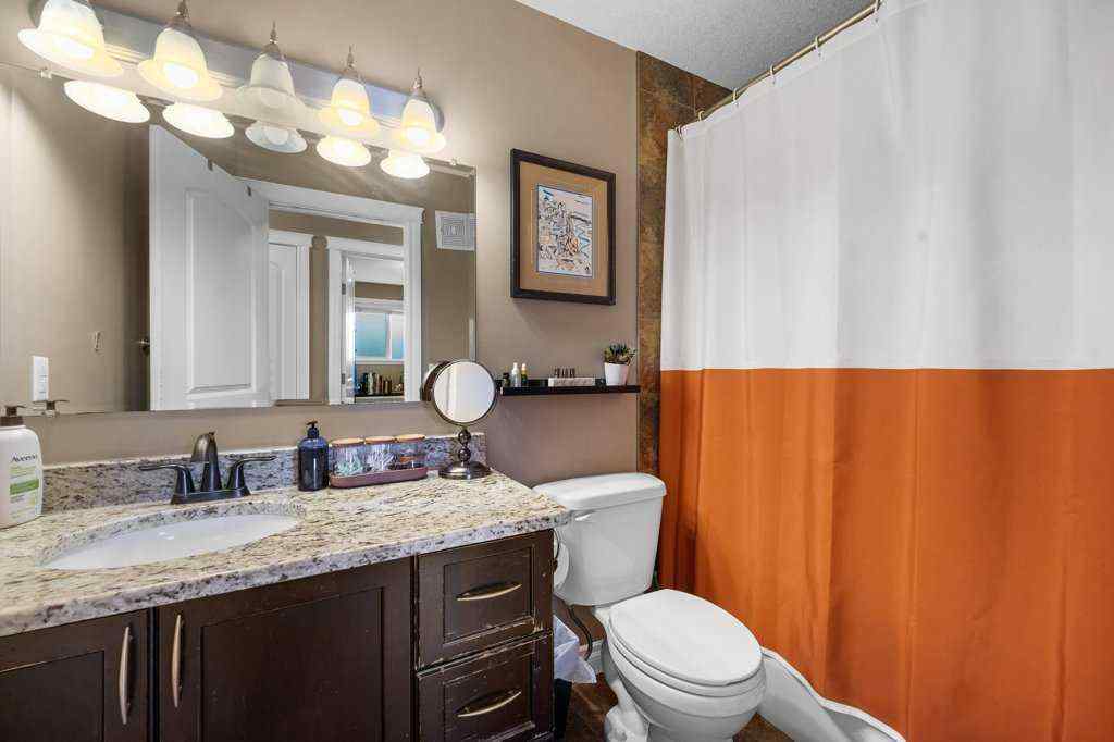 MLS® A2265427 - Unit #201 1920 26 Street SW in Killarney/Glengarry Calgary, Residential