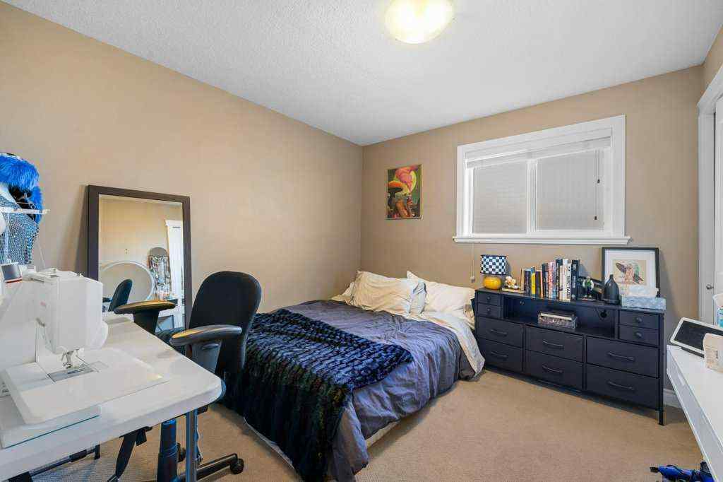 MLS® A2265427 - Unit #201 1920 26 Street SW in Killarney/Glengarry Calgary, Residential