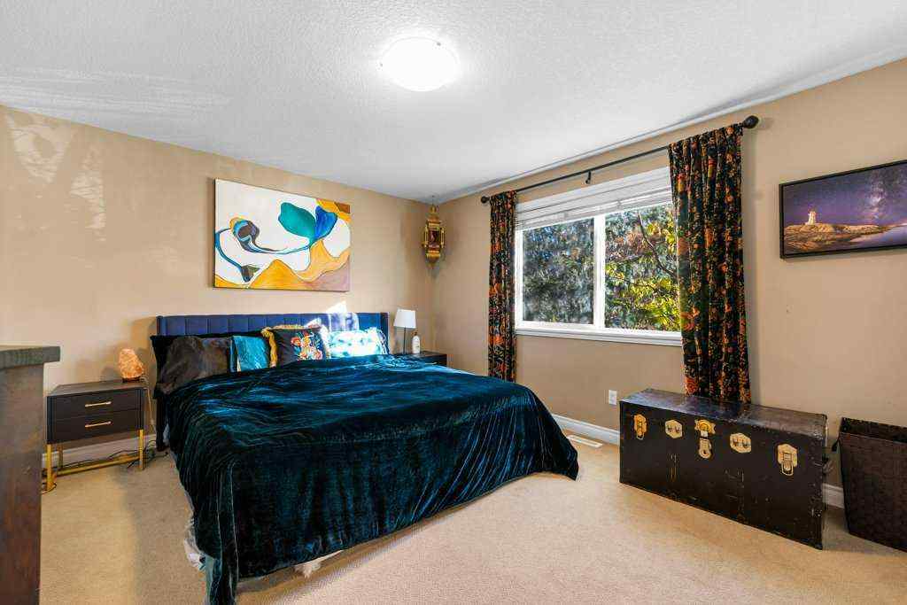 MLS® A2265427 - Unit #201 1920 26 Street SW in Killarney/Glengarry Calgary, Residential