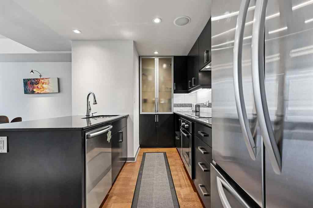 MLS® A2265432 - Unit #1708 888 4 Avenue SW in Downtown Commercial Core Calgary, Residential