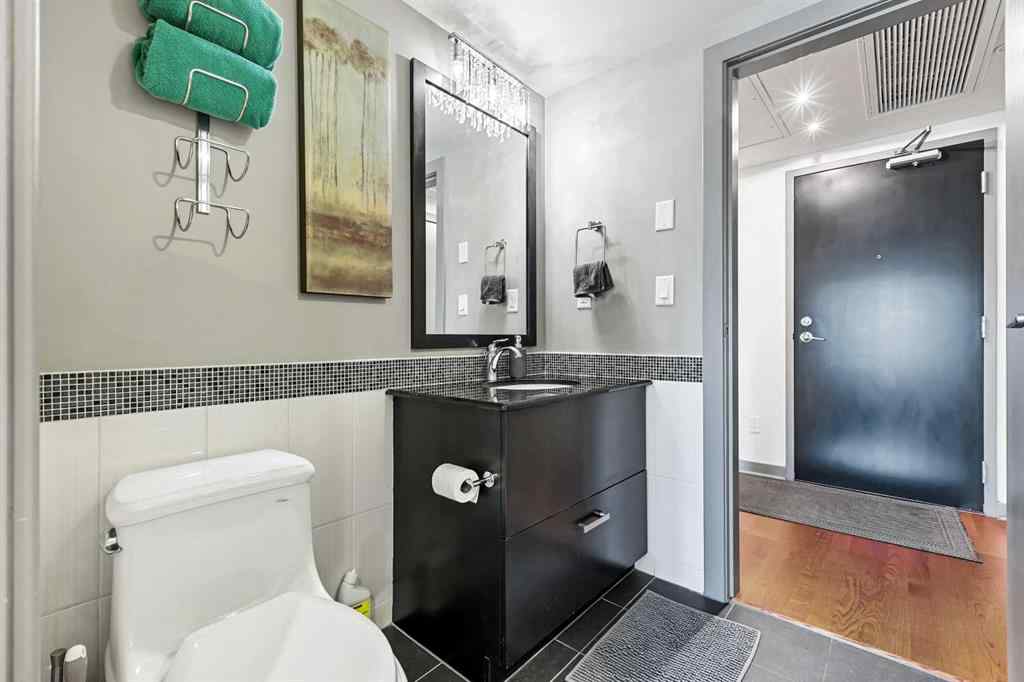 MLS® A2265432 - Unit #1708 888 4 Avenue SW in Downtown Commercial Core Calgary, Residential