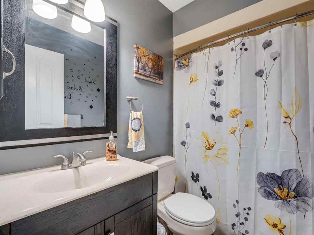 MLS® A2265435 - 9 Hunters Mews  in Hunters Glen Okotoks, Residential