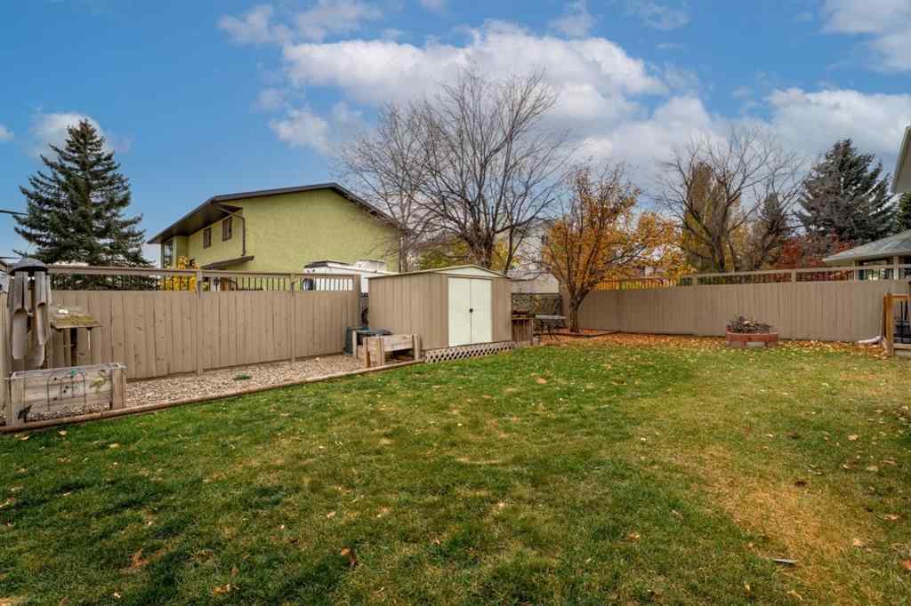 MLS® A2265435 - 9 Hunters Mews  in Hunters Glen Okotoks, Residential