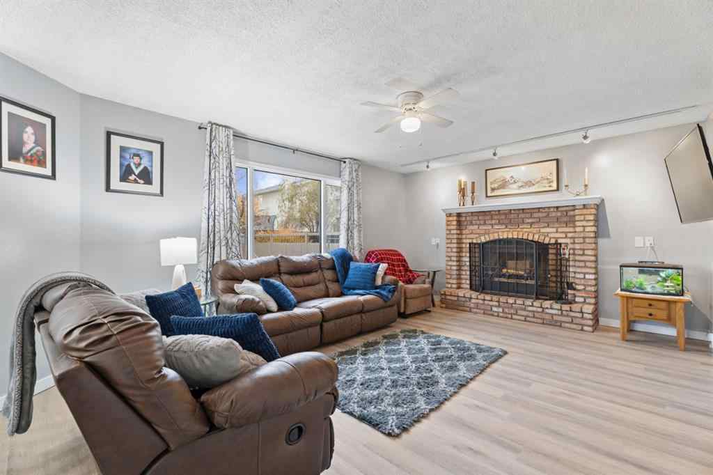 MLS® A2265435 - 9 Hunters Mews  in Hunters Glen Okotoks, Residential