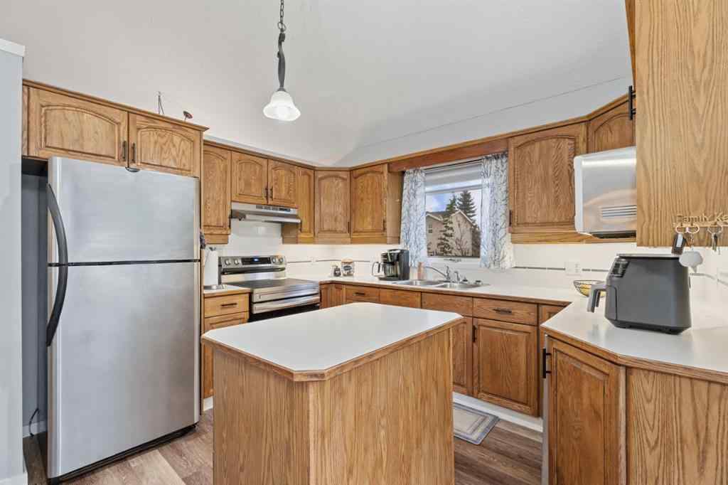 MLS® A2265435 - 9 Hunters Mews  in Hunters Glen Okotoks, Residential