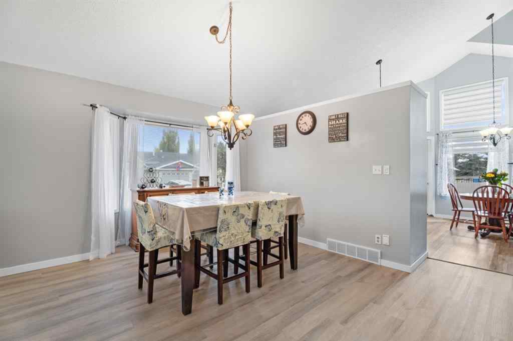 MLS® A2265435 - 9 Hunters Mews  in Hunters Glen Okotoks, Residential