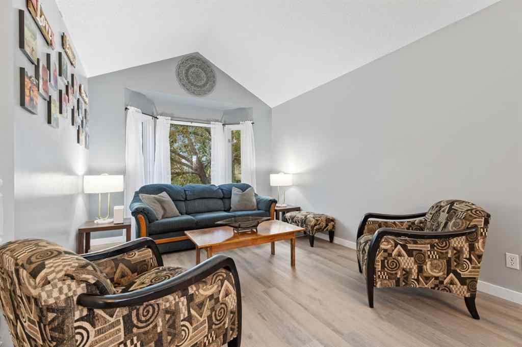 MLS® A2265435 - 9 Hunters Mews  in Hunters Glen Okotoks, Residential