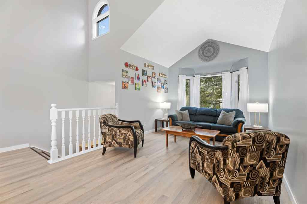 MLS® A2265435 - 9 Hunters Mews  in Hunters Glen Okotoks, Residential