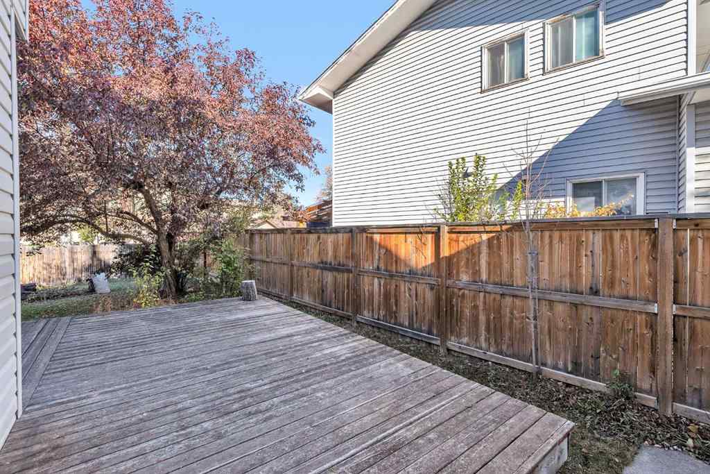 MLS® A2265438 - 47 Edgedale Road NW in Edgemont Calgary, Residential