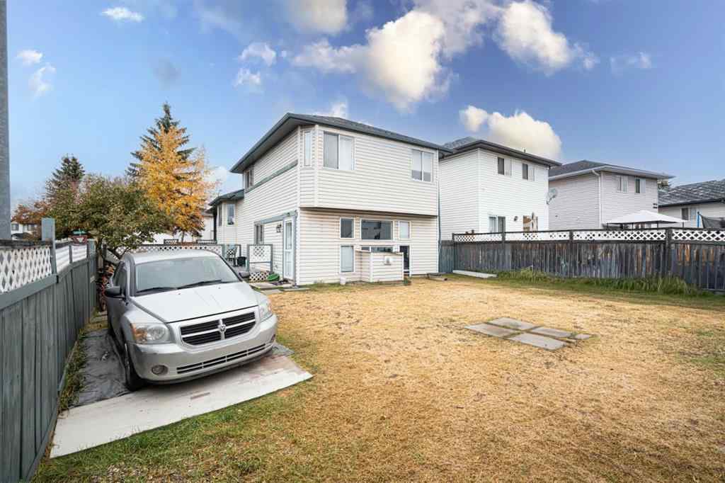 MLS® A2265443 - 8051 Laguna Way NE in Monterey Park Calgary, Residential