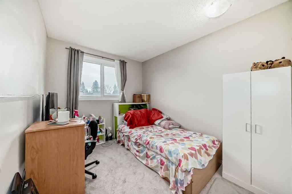 MLS® A2265444 - 6480 54 Street NE in Castleridge Calgary, Residential