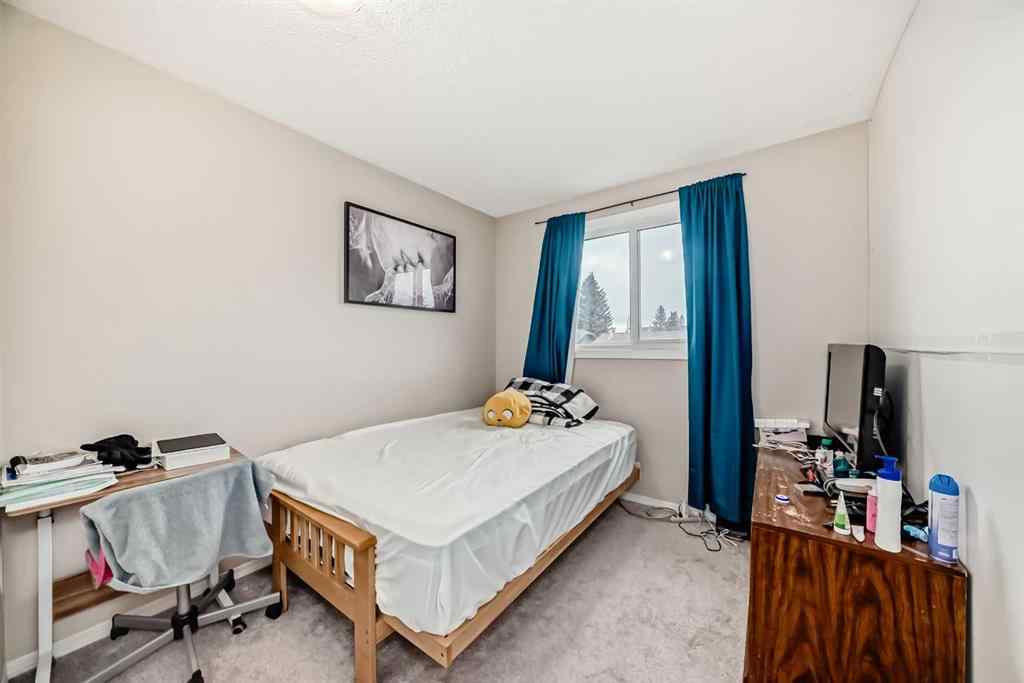MLS® A2265444 - 6480 54 Street NE in Castleridge Calgary, Residential