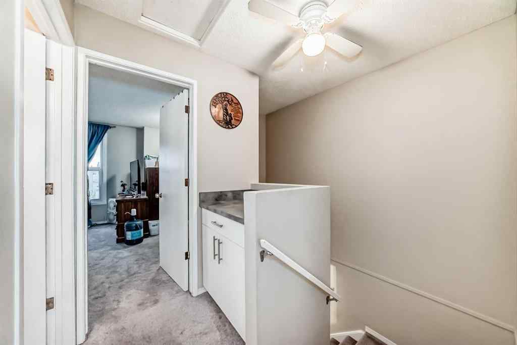 MLS® A2265444 - 6480 54 Street NE in Castleridge Calgary, Residential