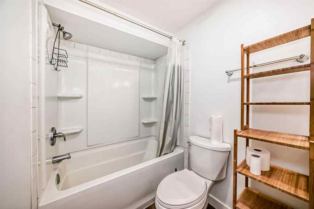 MLS® A2265444 - 6480 54 Street NE in Castleridge Calgary, Residential