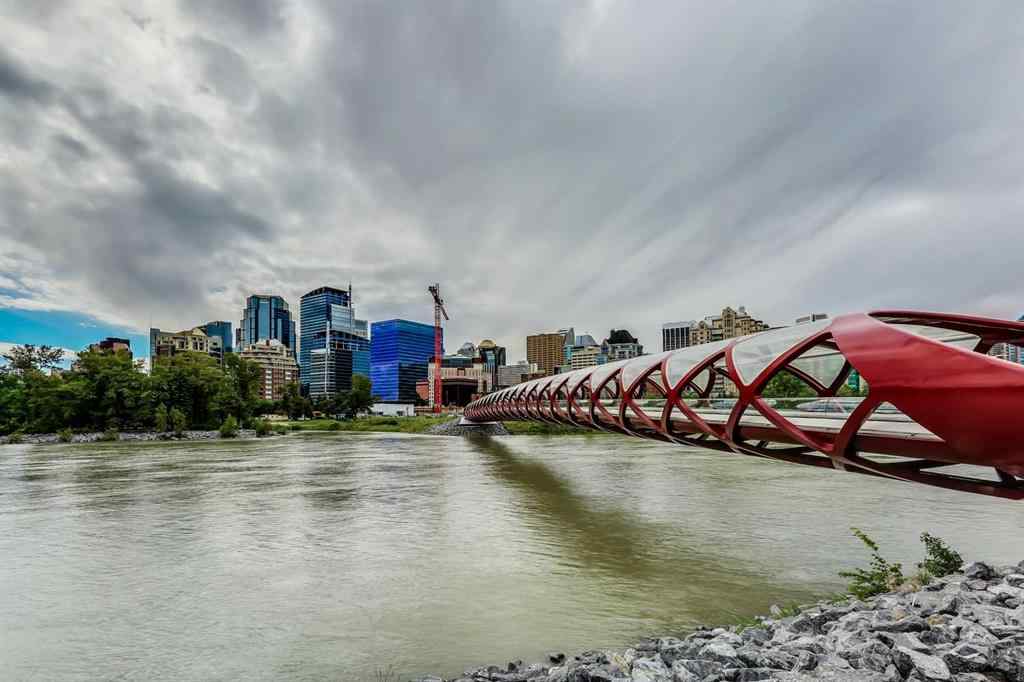 MLS® A2265445 - Unit #307 630 10 Street NW in Sunnyside Calgary, Residential