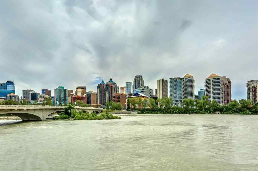 MLS® A2265445 - Unit #307 630 10 Street NW in Sunnyside Calgary, Residential