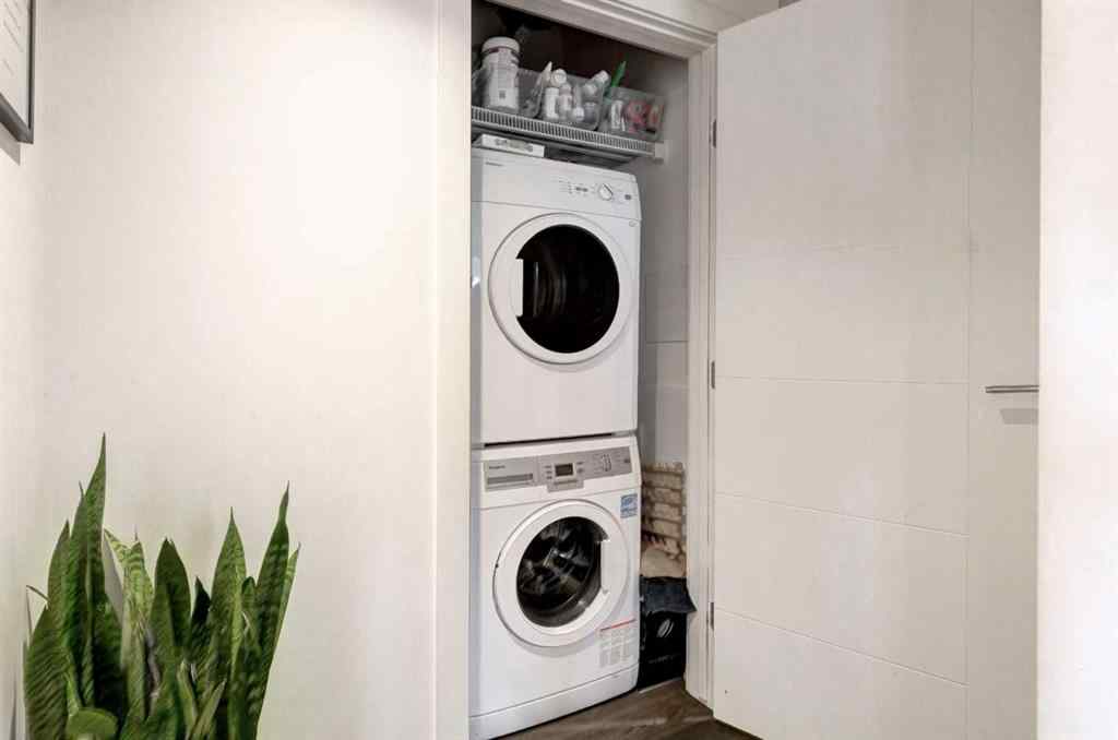 MLS® A2265449 - Unit #2108 930 6 Avenue SW in Downtown Commercial Core Calgary, Residential