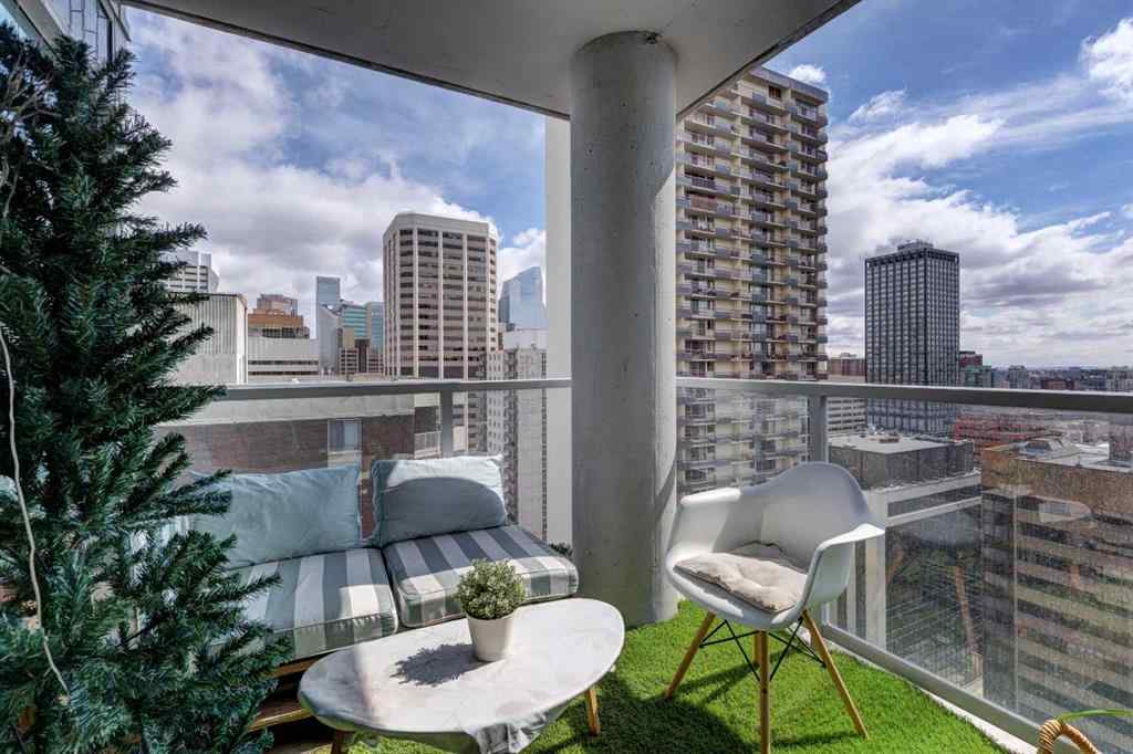 MLS® A2265449 - Unit #2108 930 6 Avenue SW in Downtown Commercial Core Calgary, Residential