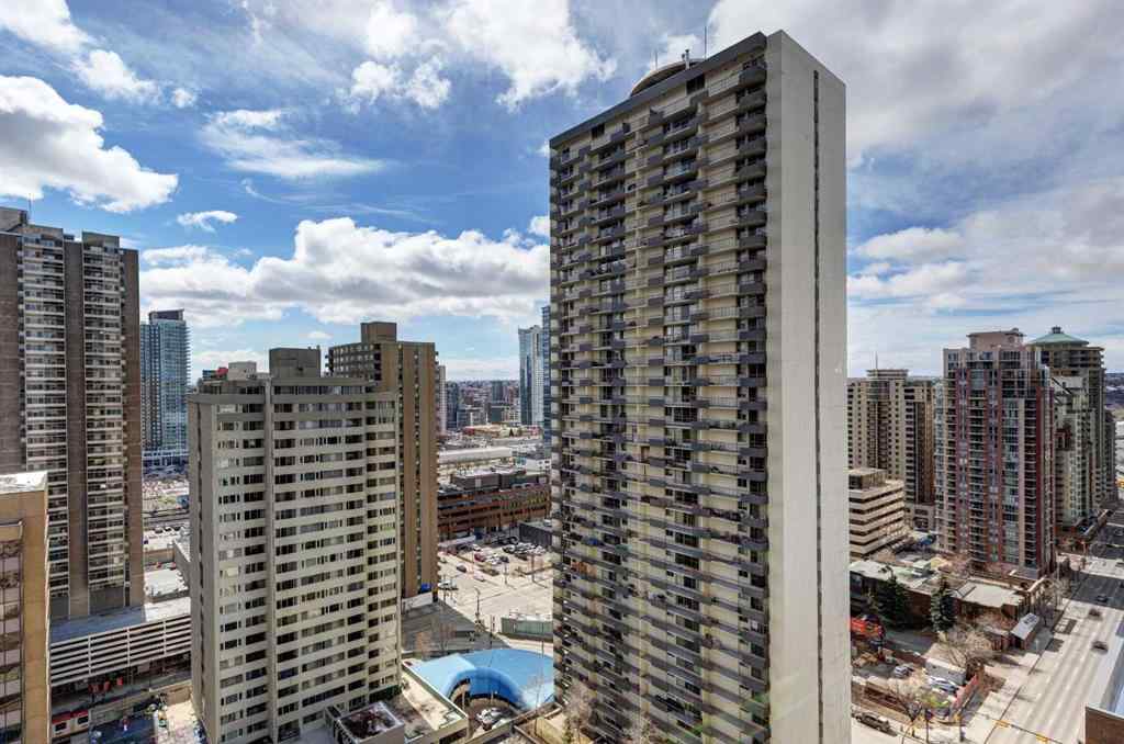 MLS® A2265449 - Unit #2108 930 6 Avenue SW in Downtown Commercial Core Calgary, Residential