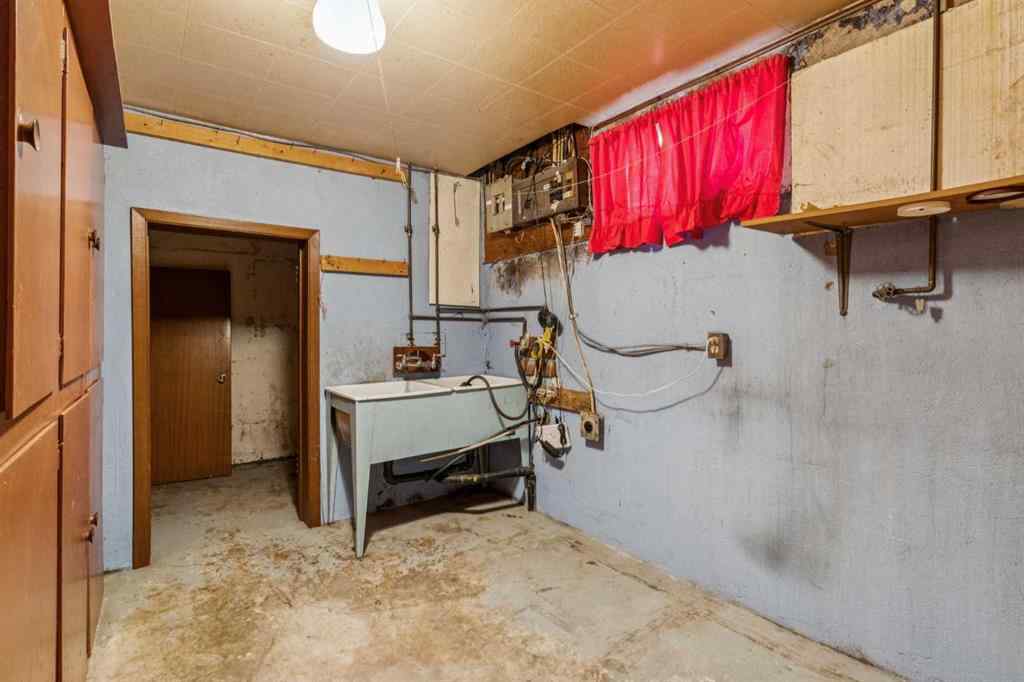 MLS® A2265451 - 5307 7 Avenue SW in Westgate Calgary, Residential