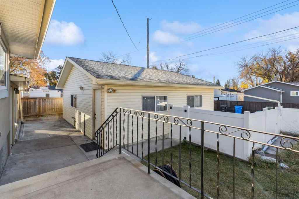 MLS® A2265451 - 5307 7 Avenue SW in Westgate Calgary, Residential