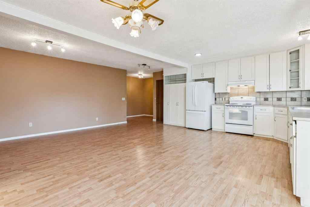 MLS® A2265451 - 5307 7 Avenue SW in Westgate Calgary, Residential