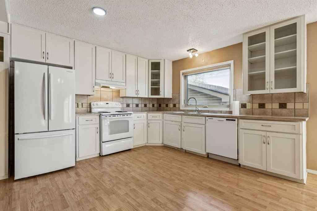 MLS® A2265451 - 5307 7 Avenue SW in Westgate Calgary, Residential