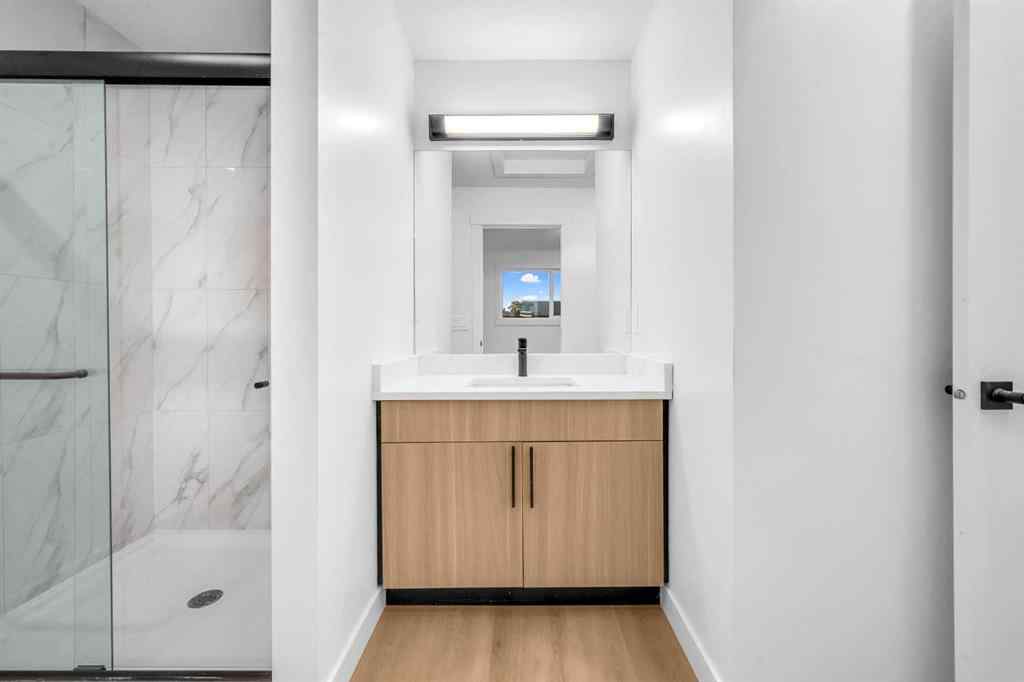 MLS® A2265453 - 423 Queensland Circle SE in Queensland Calgary, Residential