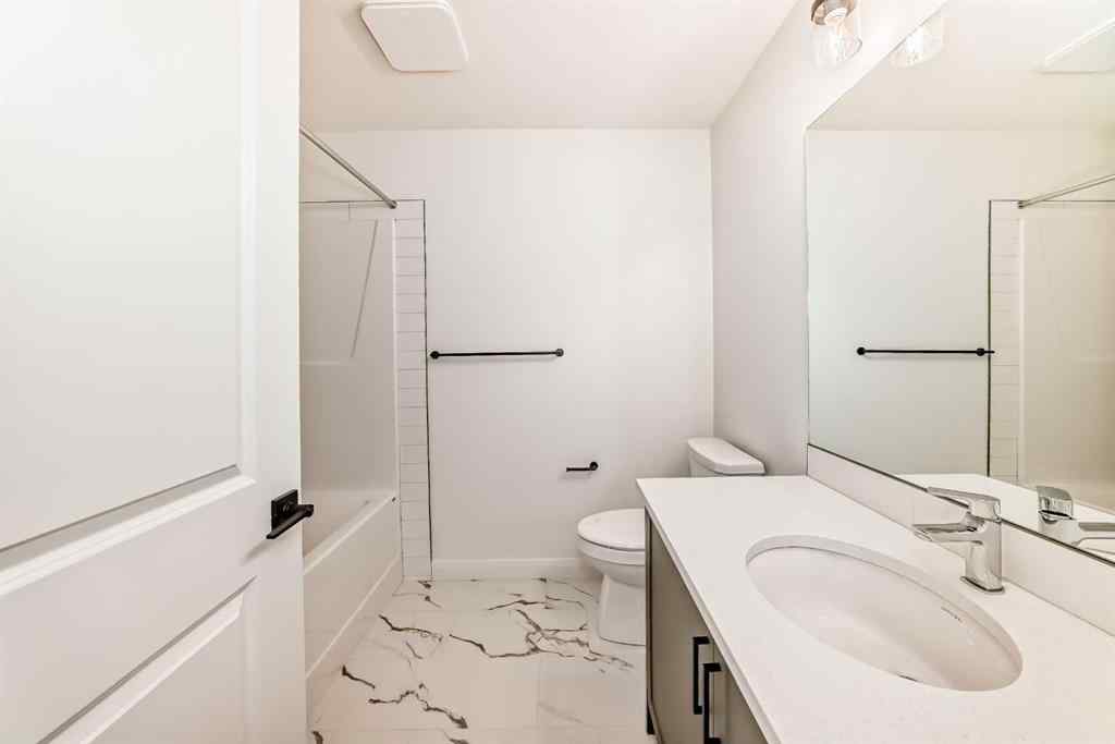 MLS® A2265454 - 271 Rivercrest Boulevard  in Rivercrest Cochrane, Residential