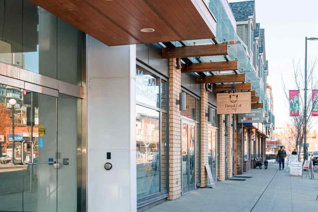 MLS® A2265458 - Unit #206 301 10 Street NW in Hillhurst Calgary, Residential