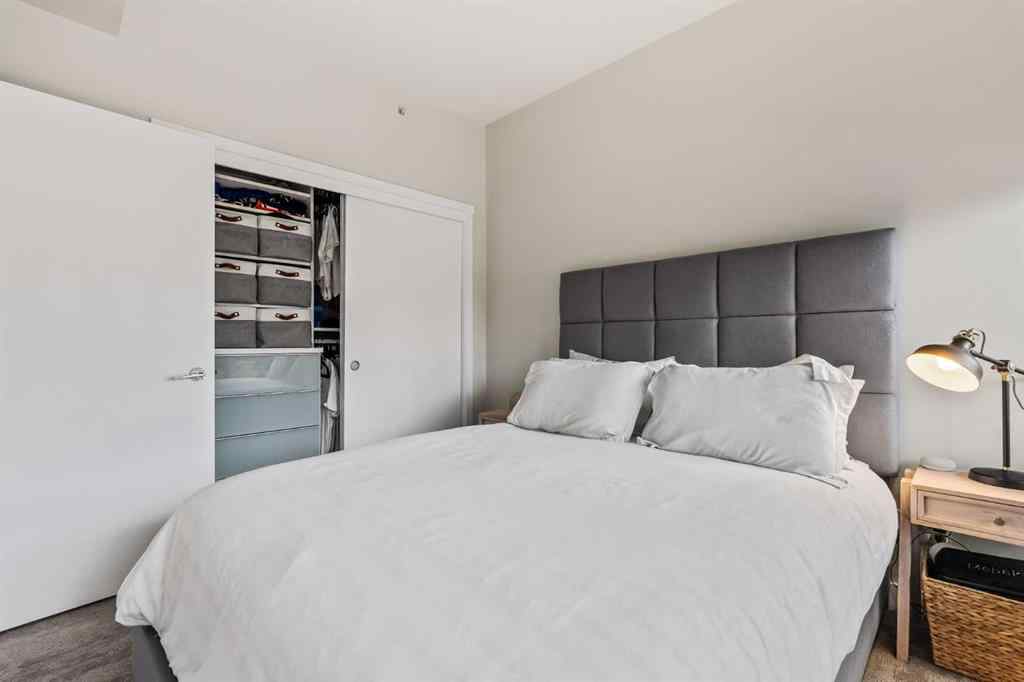 MLS® A2265458 - Unit #206 301 10 Street NW in Hillhurst Calgary, Residential