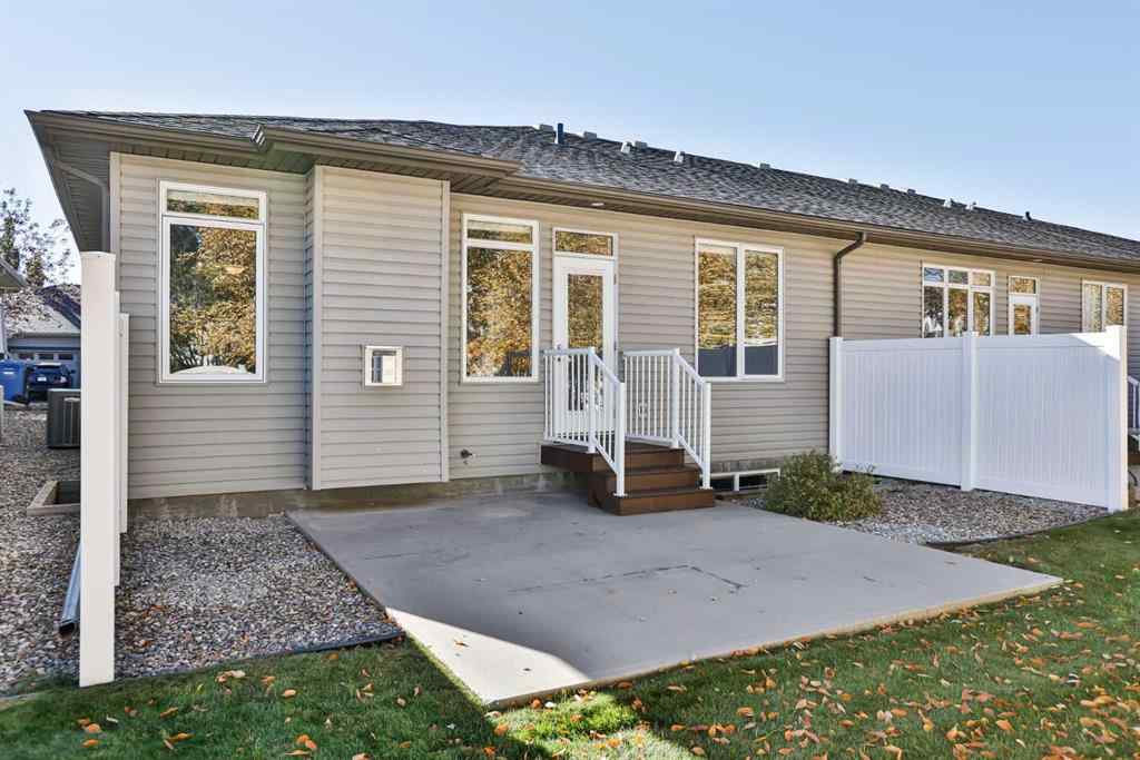 MLS® A2265459 - Unit #15 150 Fairmont Road S in Fairmont Lethbridge, Residential