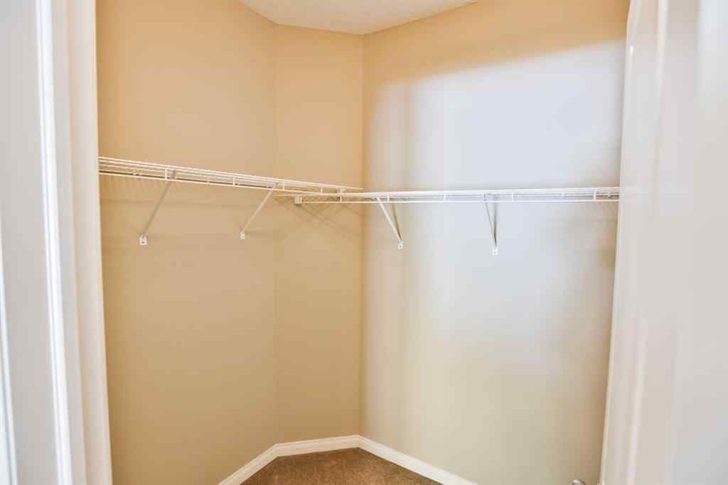 MLS® A2265459 - Unit #15 150 Fairmont Road S in Fairmont Lethbridge, Residential