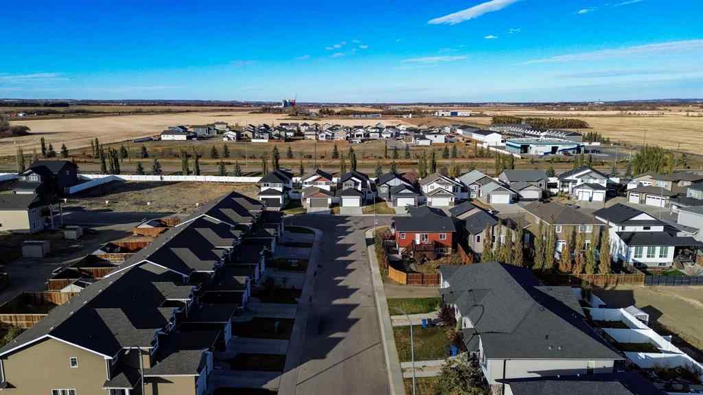 MLS® A2265460 - 129 Henderson Crescent  in Hawkridge Estates Penhold, Residential