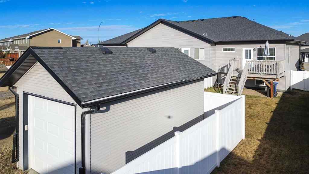 MLS® A2265460 - 129 Henderson Crescent  in Hawkridge Estates Penhold, Residential