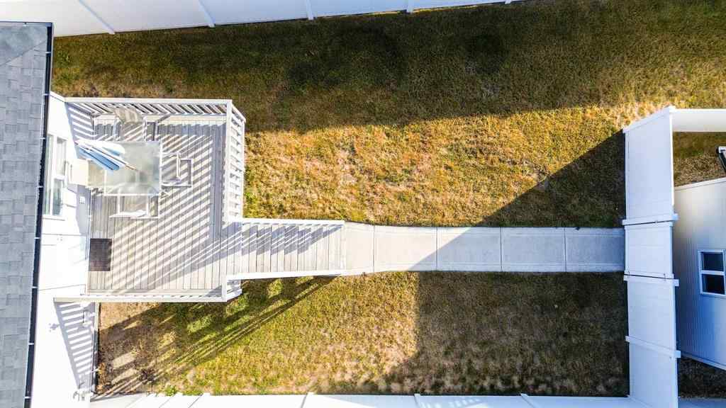 MLS® A2265460 - 129 Henderson Crescent  in Hawkridge Estates Penhold, Residential