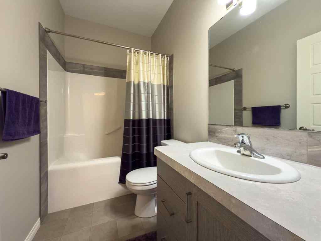 MLS® A2265460 - 129 Henderson Crescent  in Hawkridge Estates Penhold, Residential